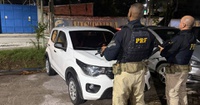 Carro roubado é recuperado na Rodovia Niterói-Manilha