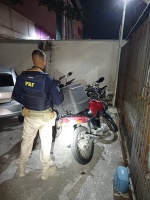 PRF recupera motocicleta roubada na Pavuna