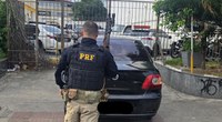 Carro roubado na Zona Oeste do Rio é recuperado na Dutra