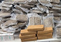 PRF e Polícia Civil apreendem aproximadamente 40 quilos de drogas na Rodovia Presidente Dutra