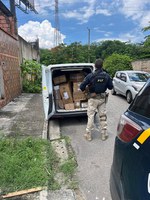 Veículo roubado é recuperado na Baixada Fluminense