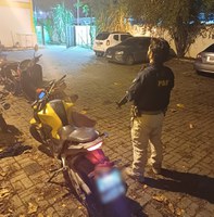 PRF prende suspeito de homicídio em Duque de Caxias