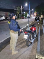 No RJ, Moto furtada é recuperada pela PRF no mesmo dia do crime