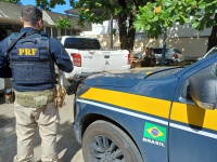 PRF recupera veículo com indícios de adulteração na rodovia Presidente Dutra