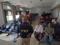 PRF promove palestra educativa na Universidade Estadual do Rio de Janeiro