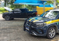 Em Barra Mansa, PRF recupera caminhonete roubada