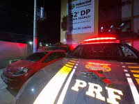 Operação Égide: PRF apreende arma de fogo e munições em Nova Iguaçu