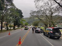 PRF realiza fiscalização de alcoolemia em Magaratiba/RJ