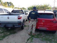 PRF prende cinco homens e recupera cinco veículos no Rio Grande do Norte