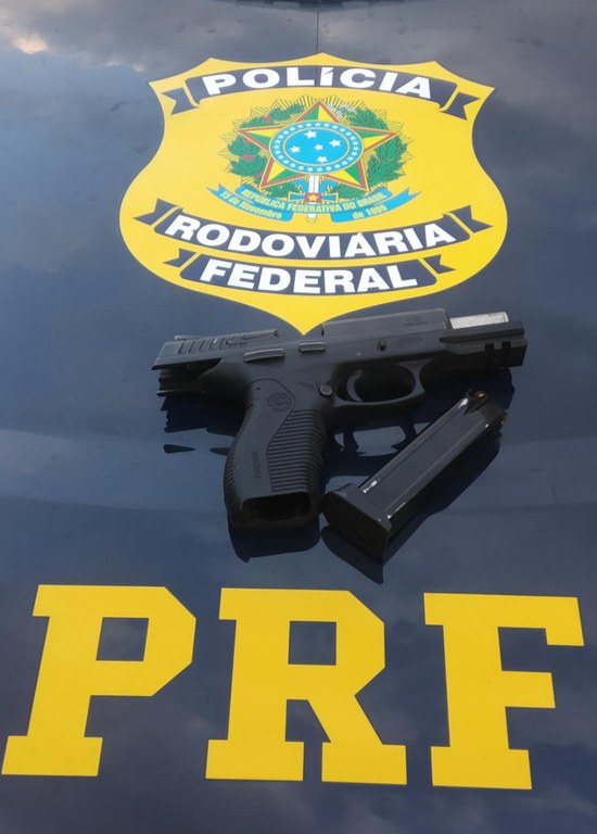Um homem foi preso pela PRF por porte ilegal de arma de fogo em Santa Cruz/RN