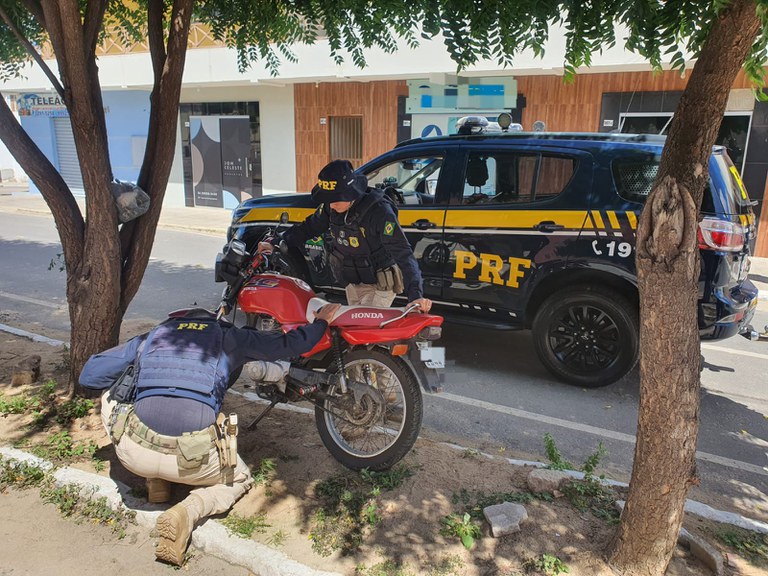 PRF recupera em poucas horas três veículos no Rio Grande do Norte