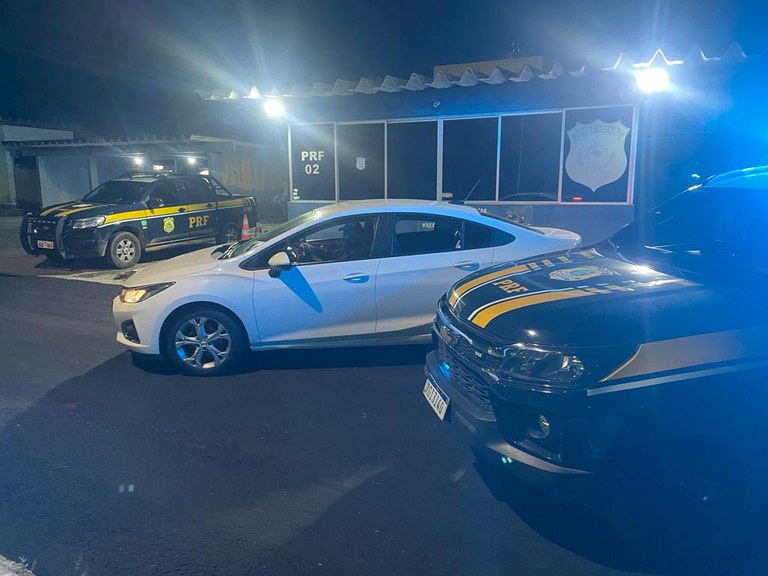 PRF prende quatro homens durante o fim de semana na Região Oeste Potiguar C