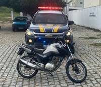 PRF recupera quatro veículos e uma arma de fogo em menos de 24 horas no RN