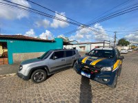 PRF recupera em menos de 24 horas um veículo e prende três homens em Parnamirim/RN