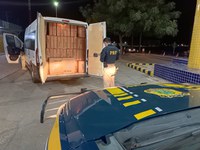 PRF apreende 70 mil maços de cigarros contrabandeados em São Gonçalo do Amarante/RN