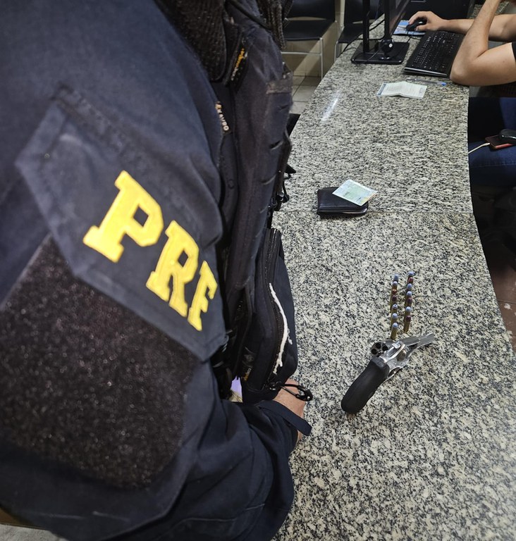 202401224- Porte ilegal de arma.jpeg