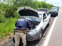 PRF prende quatro pessoas e recupera dois veículos no Rio Grande do Norte