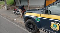 PRF prende um homem e recupera uma motocicleta no Rio Grande do Norte