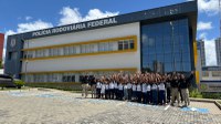 Alunos do Projeto Educar PRF visitam a superintendência da Polícia Rodoviária Federal no Rio Grande do Norte