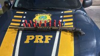 PRF prende dupla com espingarda e munições na BR 101, em São José de Mipibu/RN