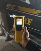 PRF prende motorista embriagado após acidente com caminhão na BR 226, em Macaíba/RN