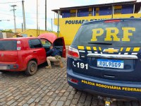 PRF recupera três veículos e prende dois homens em menos de 6 horas no RN
