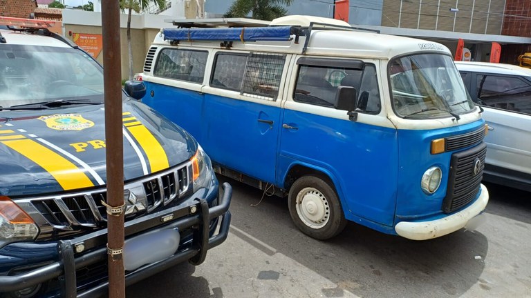 PRF recupera veículo objeto de estelionato na BR304, em Mossoró.jpg