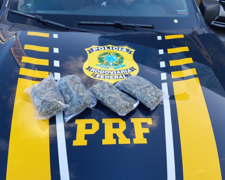 PRF prende passageiro transportando “supermaconha” em São José de Mipibu/RN