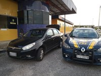 PRF realiza prisão e apreende veículo em Caicó/RN