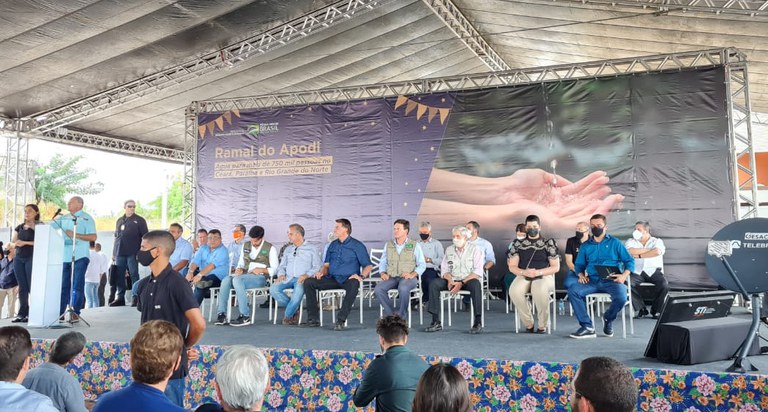 PRF realiza escolta presidencial durante visita à barragem de Oiticica, em Jurucutu, e ao município de Pau dos Ferros (RN)