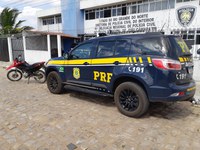 PRF apreende motocicleta com sinais de adulteração em João Câmara/RN