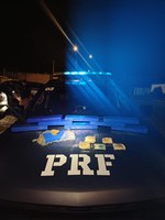PRF Apreende mais de 7 kg de maconha e R$ 5 mil em dinheiro na região metropolitana