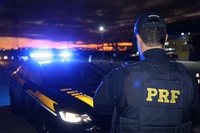 PRF prende casal com mais de um quilo de haxixe em São José de Mipibu/RN