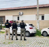 PRF recupera veículo roubado com sinais de adulteração em Caicó/RN