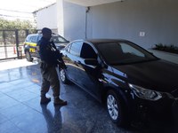 PRF prende receptador e recupera carga roubada de veículo dos Correios em Canoas/RS