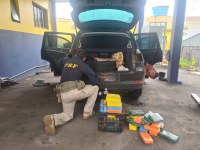 Prejuízo de quatorze milhões de reais: PRF prende traficante com grande quantidade de cocaína