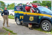 PRF realiza eventos de Natal solidário em Pelotas