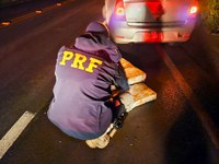 PRF apreende mais de 100 kg de maconha em Passo Fundo/RS