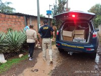 PRF entrega doação de brinquedos para crianças em São Borja/RS