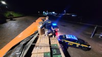 PRF apreende em Carazinho/RS bitrem carregado com cerca de 400 mil maços de cigarros contrabandeados