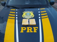 PRF prende homem com cocaína escondida no lixo de ônibus em Bagé/RS