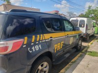 PRF prende mulher por uso de documento falso em Bagé