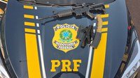 PRF prende homem com fuzil e munições em Torres