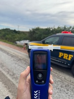 PRF prende motorista embriagado após envolver-se em acidente em Bagé
