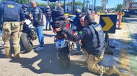 PRF realiza operação de segurança viária durante Moto Lagoa em São Lourenço do Sul