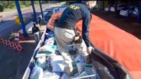 PRF apreende 2 toneladas de maconha no meio de uma carga de adubo em Sarandi