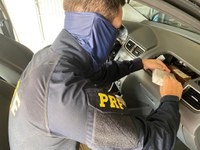 PRF apreende drogas e prende traficante em Lajeado