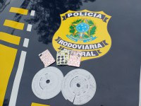 PRF prende motorista de caminhão por uso de rebite em Eldorado do Sul