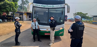 Em Porto Velho/RO, PRF, através de seu Grupo de Educação para o Trânsito realiza Comando Educativo em Veículos de Transporte Coletivo de Passageiros