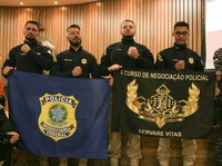 Em Rondônia, quatro PRFs concluem Curso de Negociação Policial em Situações de Altíssima Complexidade